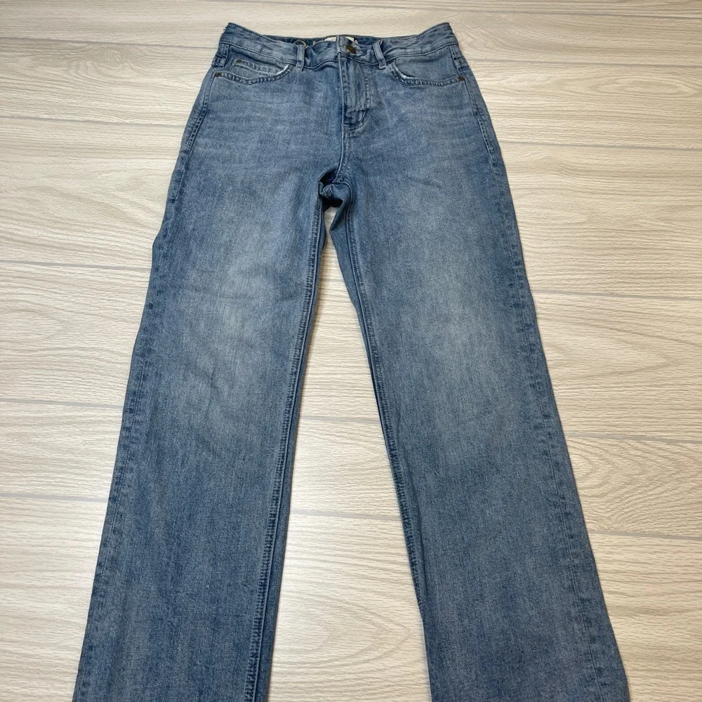 Kate Spade Straight High Waist Ooh La La Crop Raw Hem Blue Denim Jeans Size 26